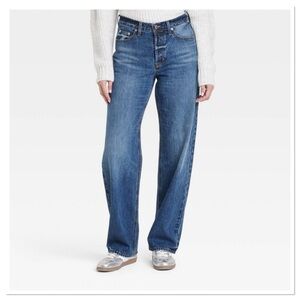 Women’s Mid-Rise 90’s Baggy Jeans Universal Thread